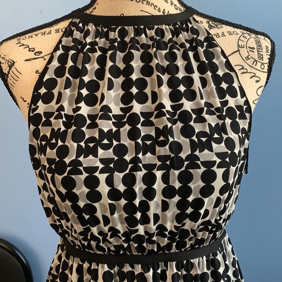 AQUA Retro Geometric Sleeveless Flare Dress - Picture 2 of 6